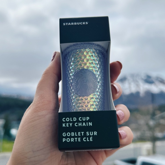 Brand new spring 🌸 crystal studded color shifting starbucks keychain - Picture 1 of 1